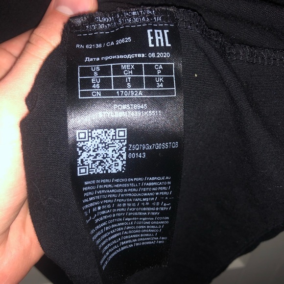 Guess Logo Black T-Shirt - Picture 4 of 4